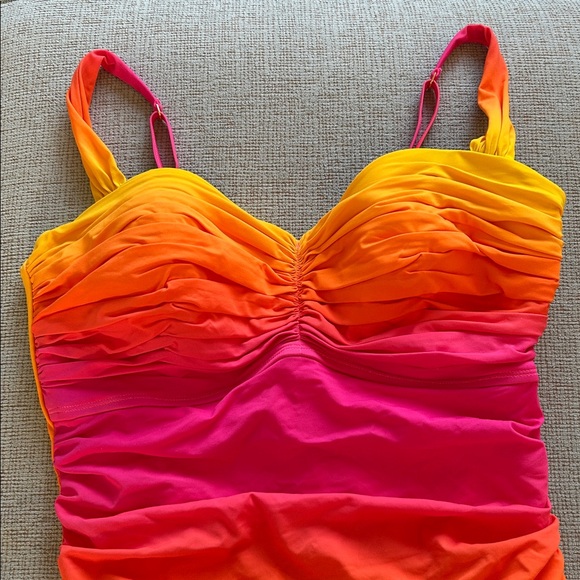 NWT Bleu Rod Beattie Beat the Heat bright ombré shirred Mio 1 piece swimsuit, 12 - Picture 5 of 11